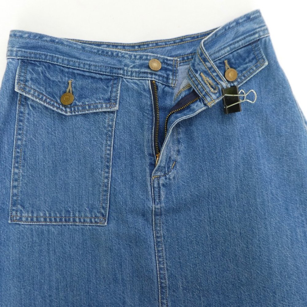Levi's Denim Skirt Cargo Front Slit Pockets Zip Button Fly Knee Patch Logo W25 S - Picture 3 of 7